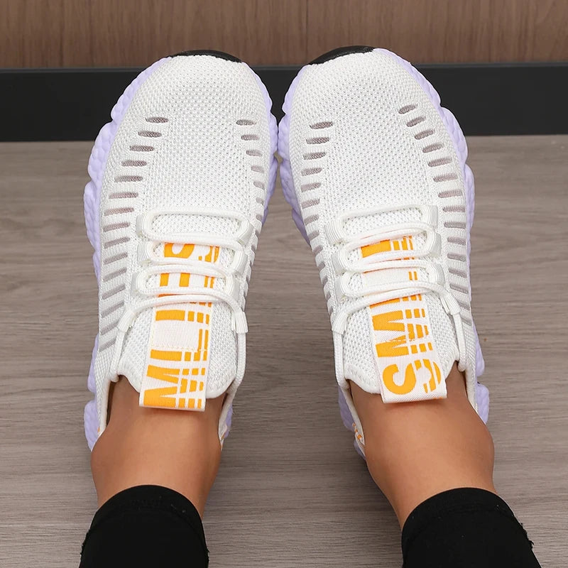 Knitted Mesh Running Sneaker
