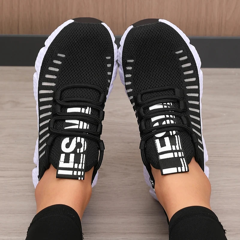 Knitted Mesh Running Sneaker